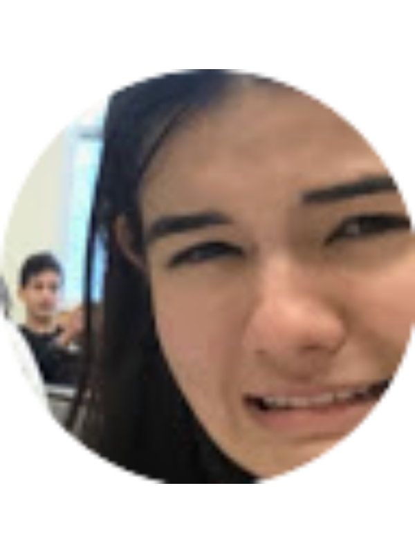 Photo of Kelly Luxton