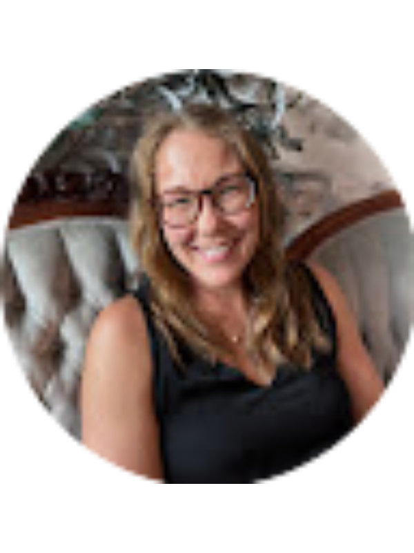 Photo of Rachel Edwards