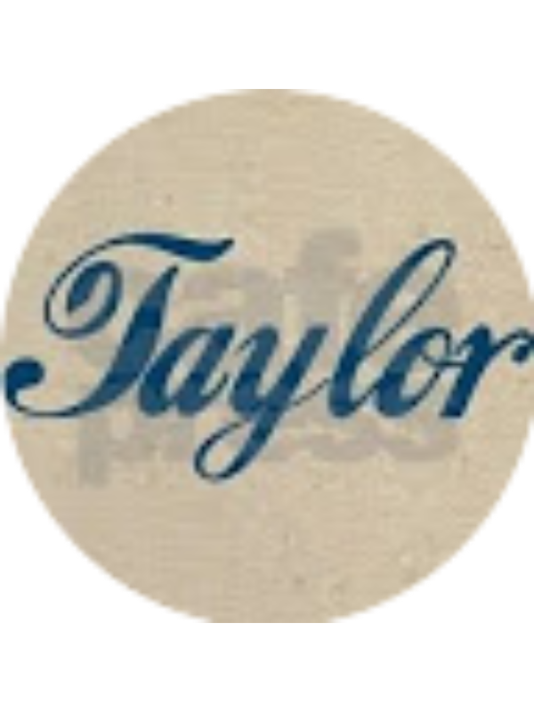 Photo of Taylor Lee