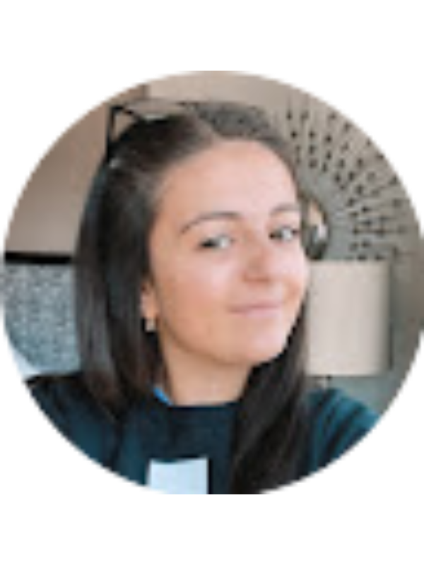 Photo of Lauren Fenech