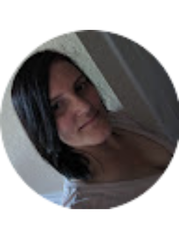 Photo of Elizabeth Chase