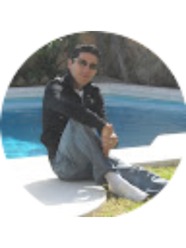 Photo of Angel Magra&ntilde;al Guillen