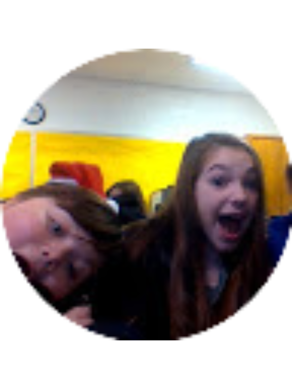 Photo of AVA KNICKERBOCKER