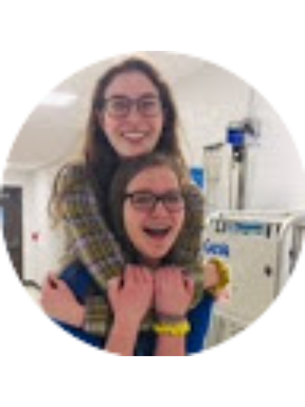 Photo of Izabel Louck