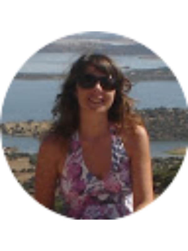 Photo of Carla Oliveira
