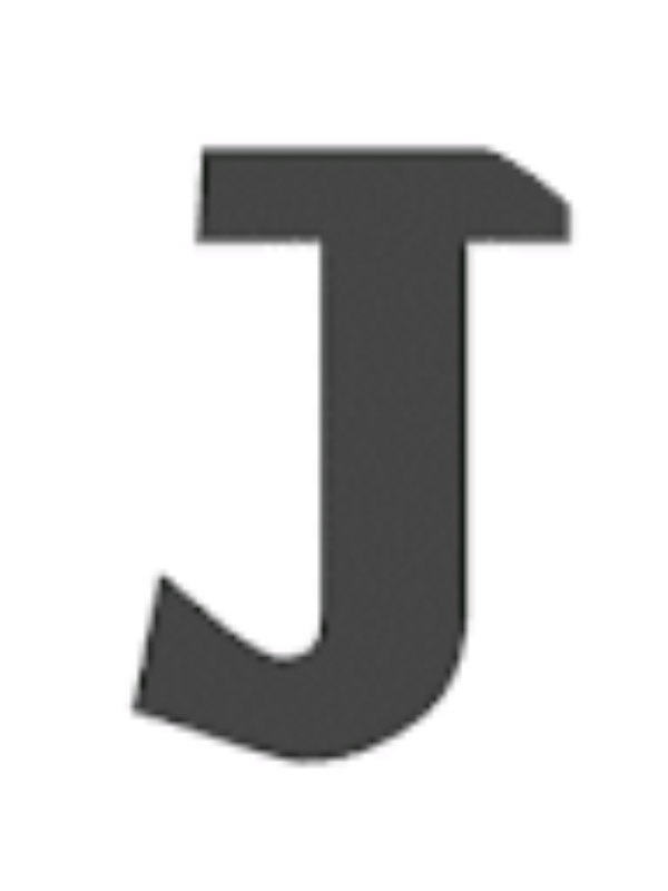 Photo of Julianne Harvey