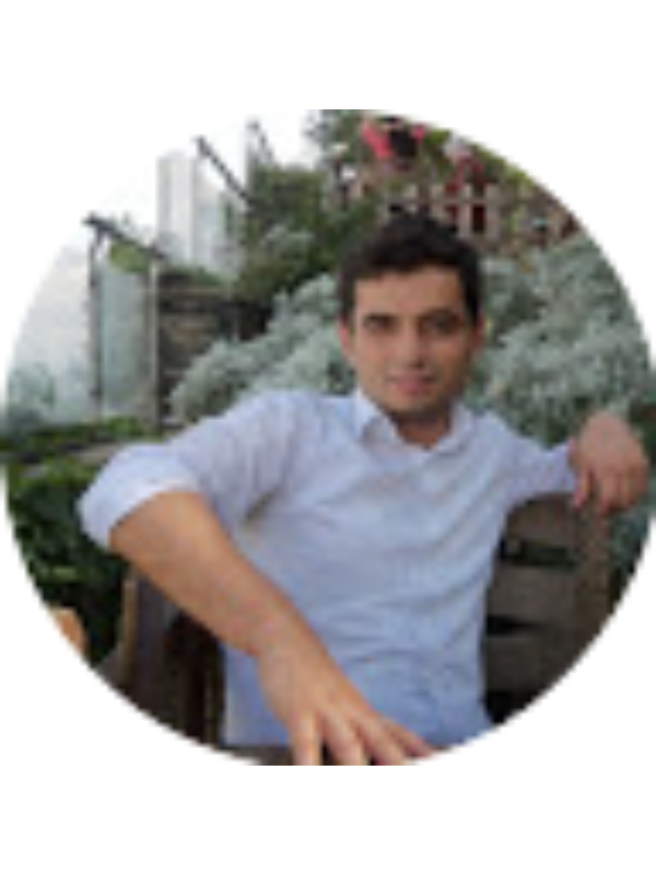 Photo of Murat Sezen