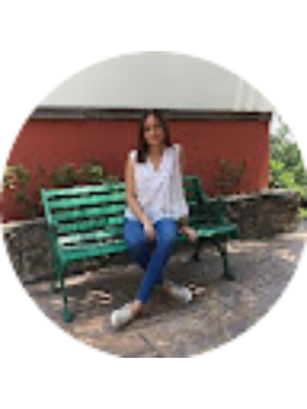 Photo of Adriana Ram&iacute;rez