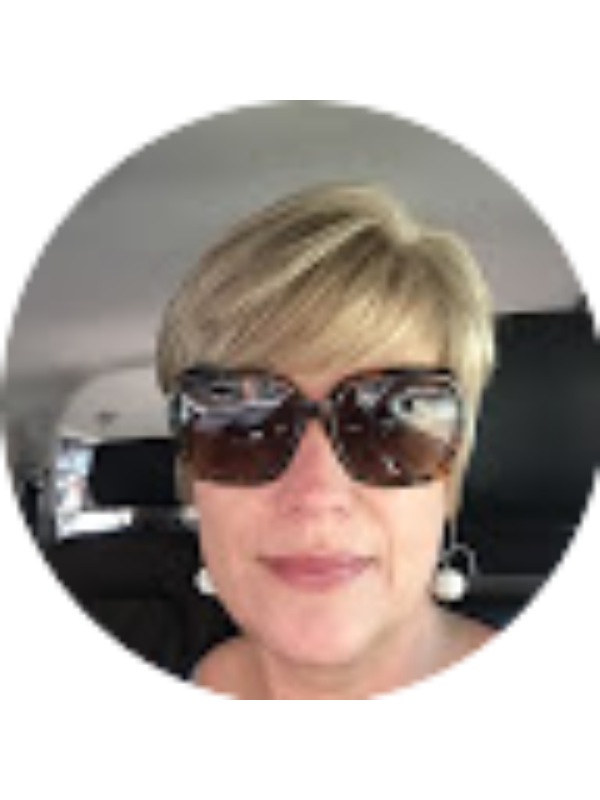 Photo of Lena Meredith