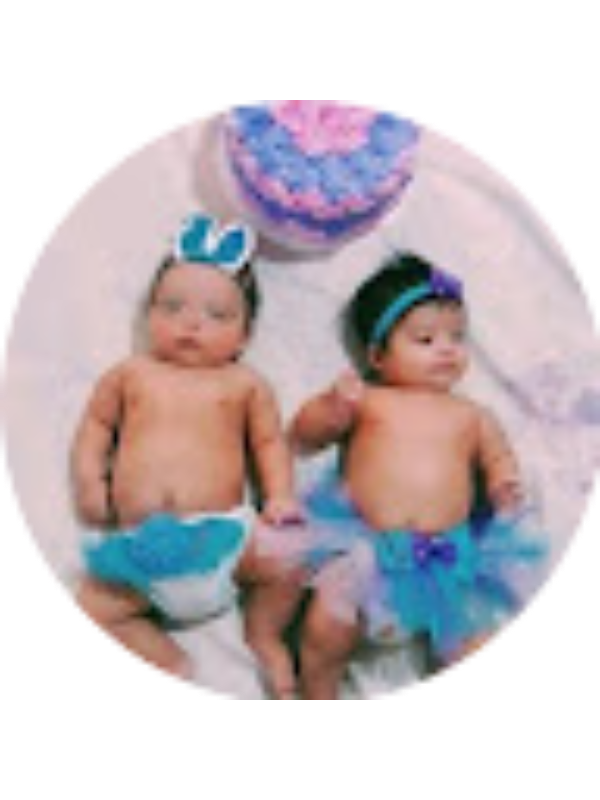 Photo of M&oacute;nica Mina