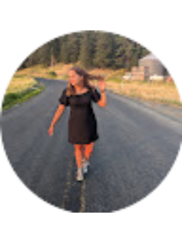 Photo of Brenna Newlan