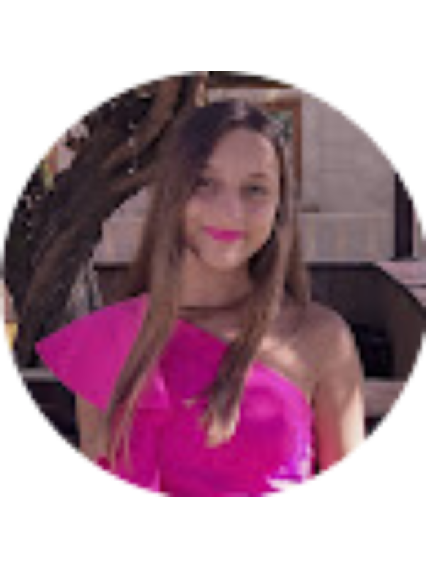 Photo of Andreea Valeeiro