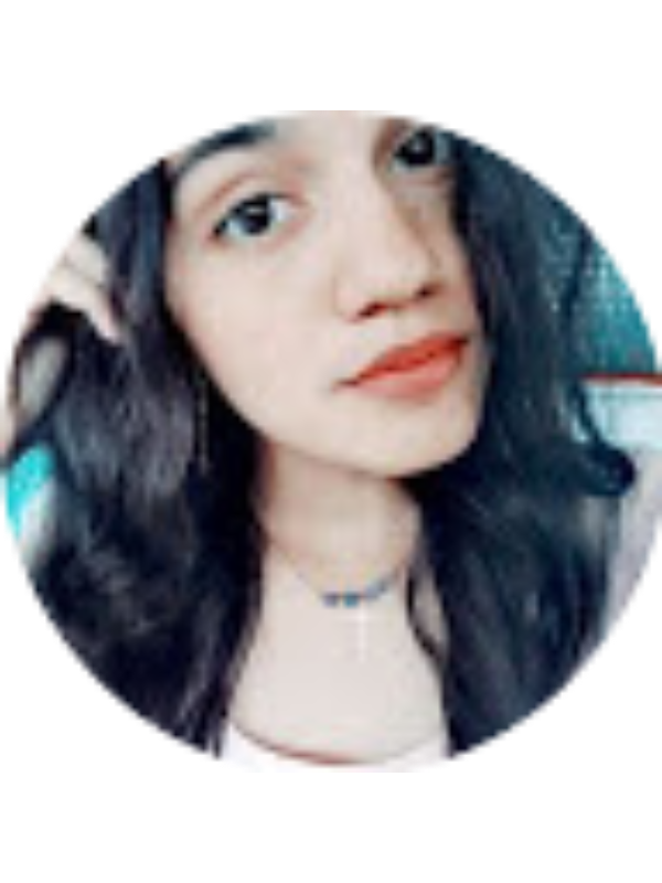 Photo of M&oacute;ni Mart&iacute;nez