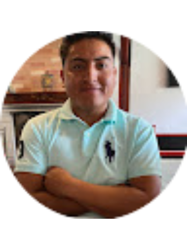 Photo of Dennis Cajas