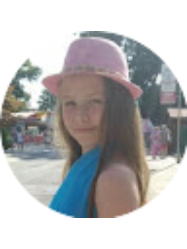 Photo of Лиза Делирайкова