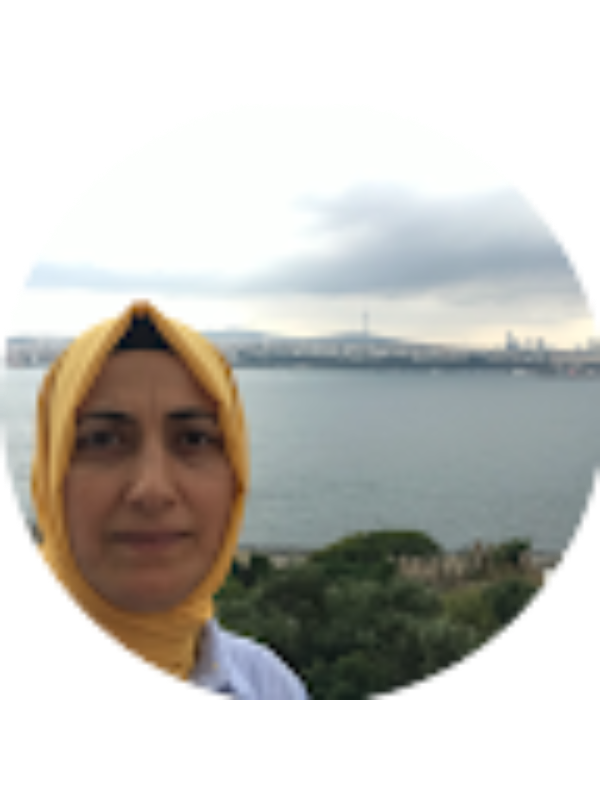Photo of Ayşe Dinç