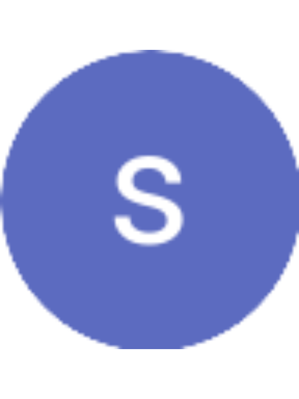 Photo of Simona Ferrara