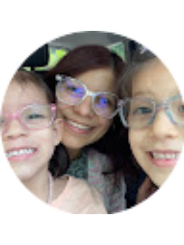 Photo of Adri Mendoza