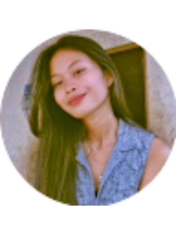 Photo of Cristine Grabillo