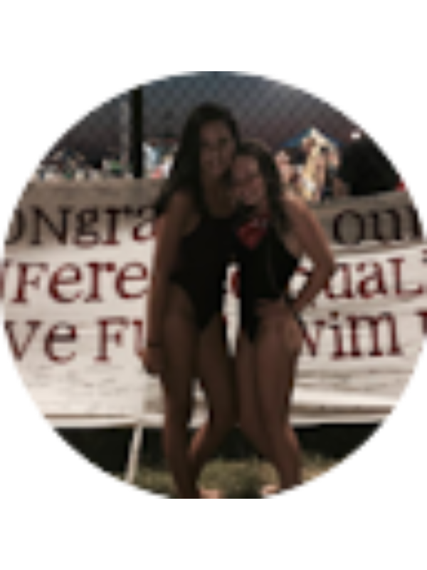 Photo of Lola Reuscher