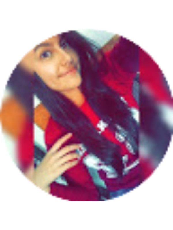 Photo of Camila Caro