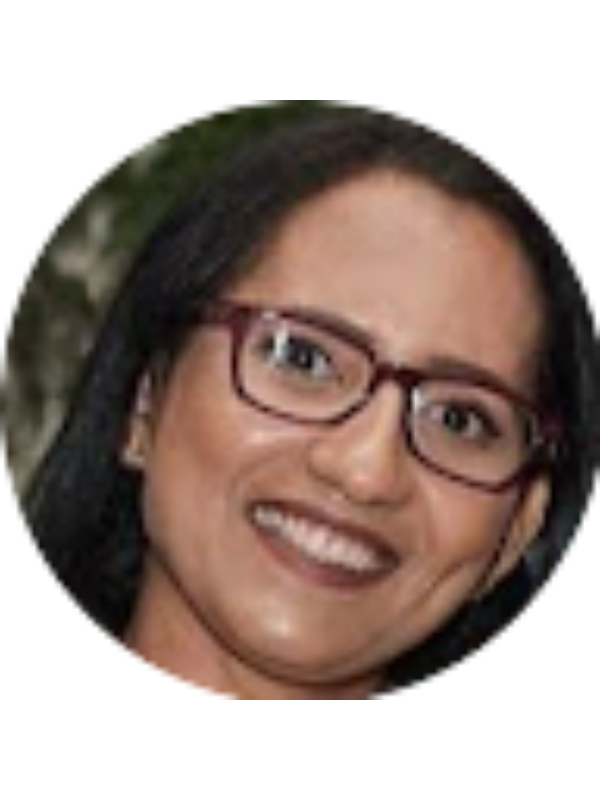 Photo of J&uacute;lia Barreto