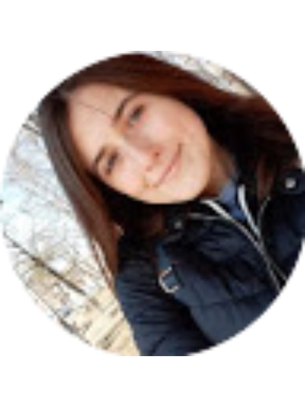 Photo of Cristina Caba