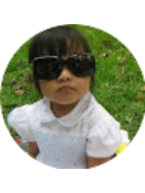 Photo of Andrea Ballen