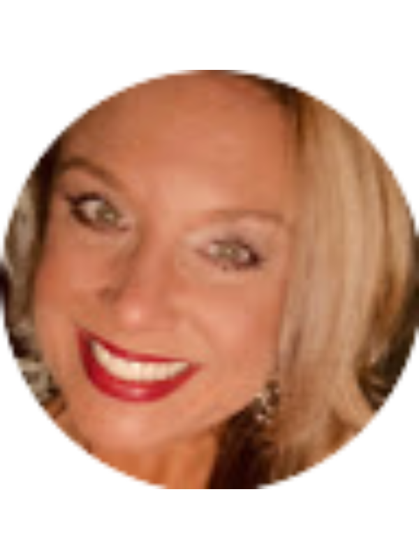 Photo of Holly Sparks