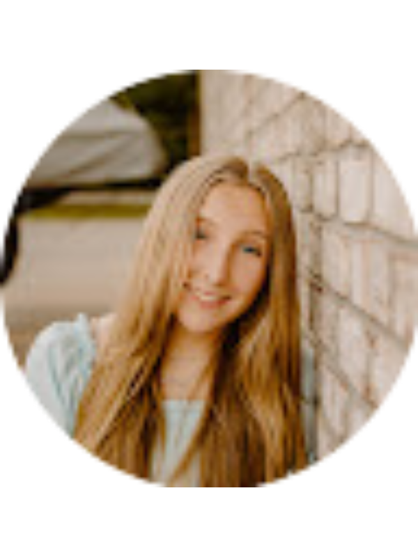 Photo of Lily Keller