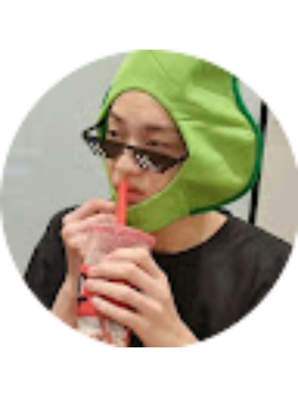 Photo of Amanda Ribas