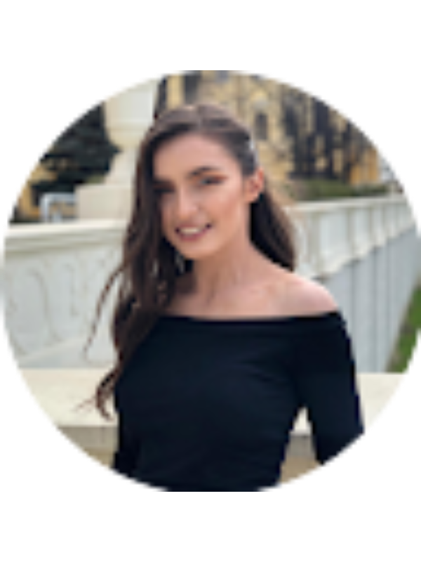 Photo of Alexandra Tirpe