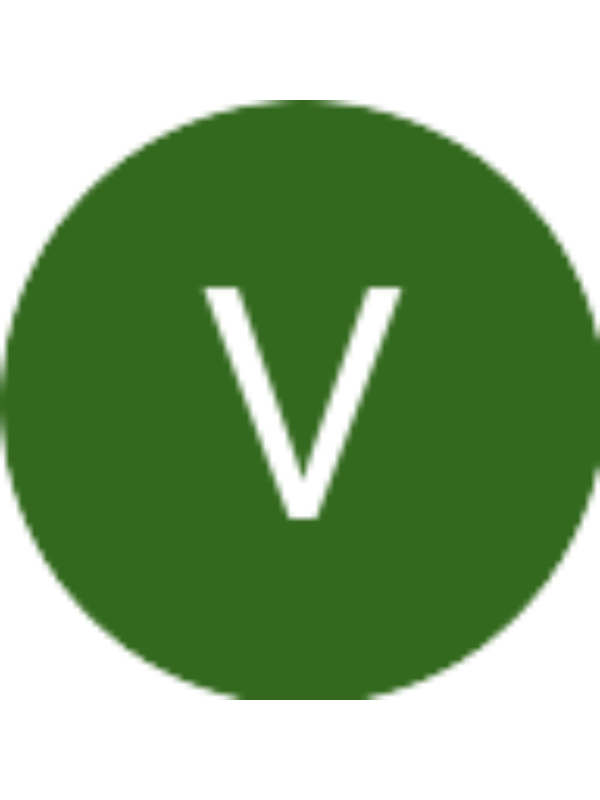 Photo of Victoria Johnston