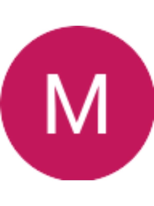 Photo of Michelle Hearn