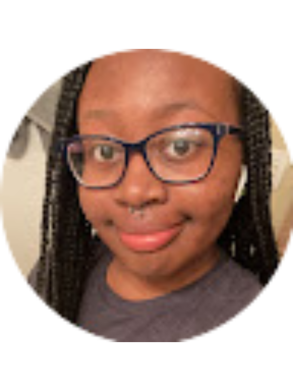 Photo of Amaya Adams