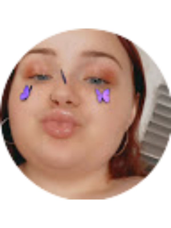 Photo of Sarah Lackes