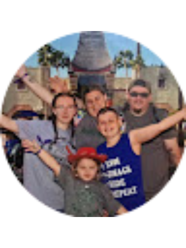 Photo of Samantha Pomroy