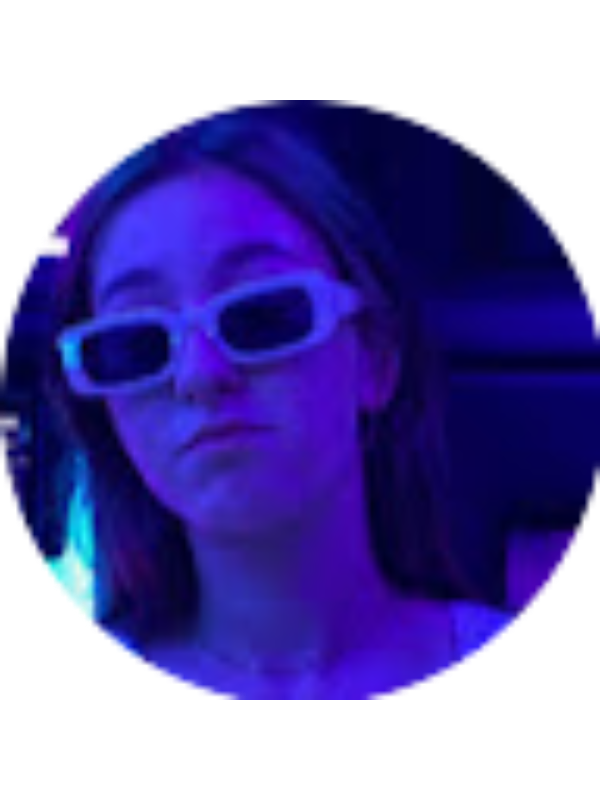 Photo of Olivia Darby