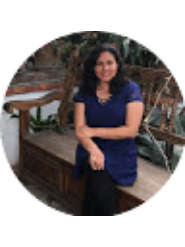 Photo of Verónica M. Castillo Pérez