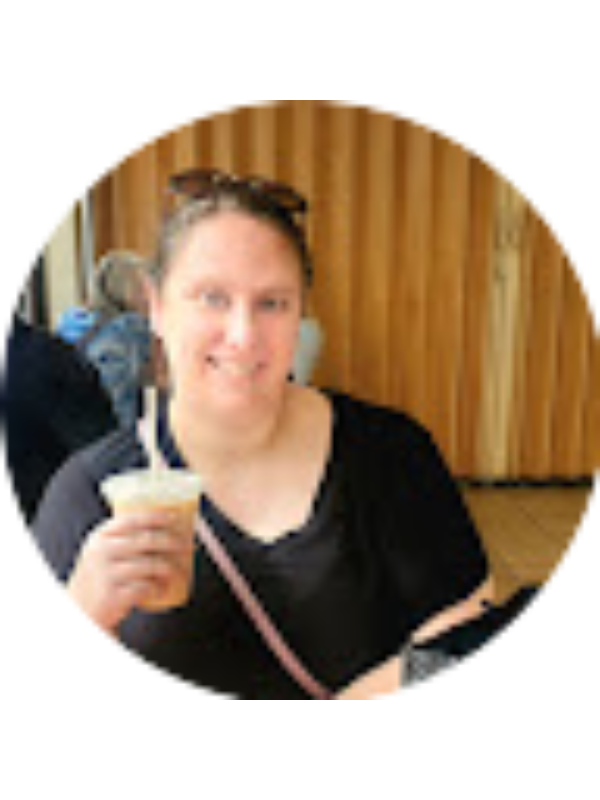 Photo of Jackie Almonte