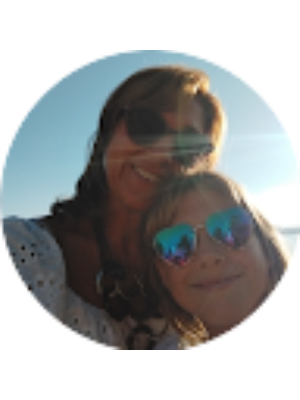 Photo of Amanda Carabelli