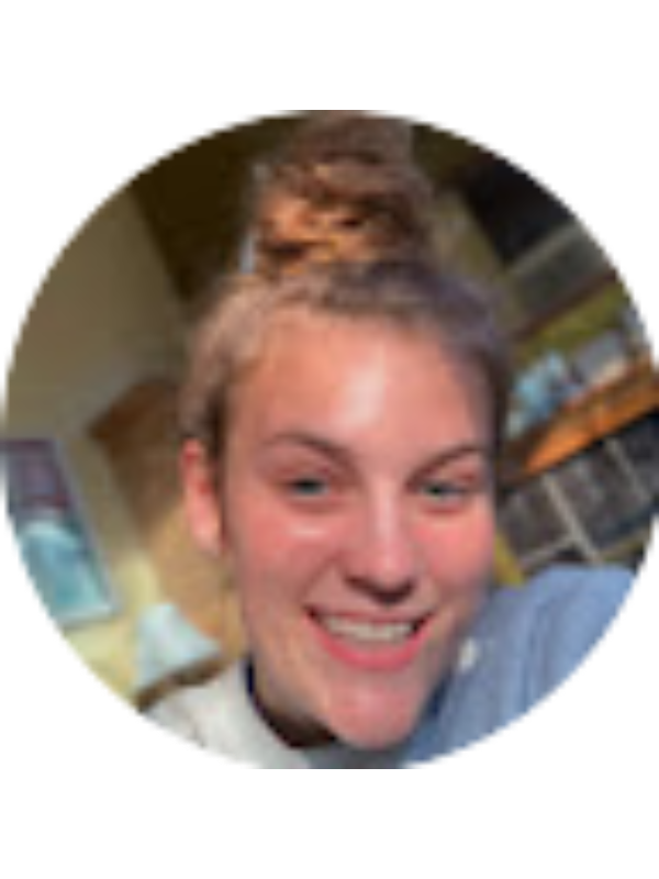 Photo of Makayla Roeder