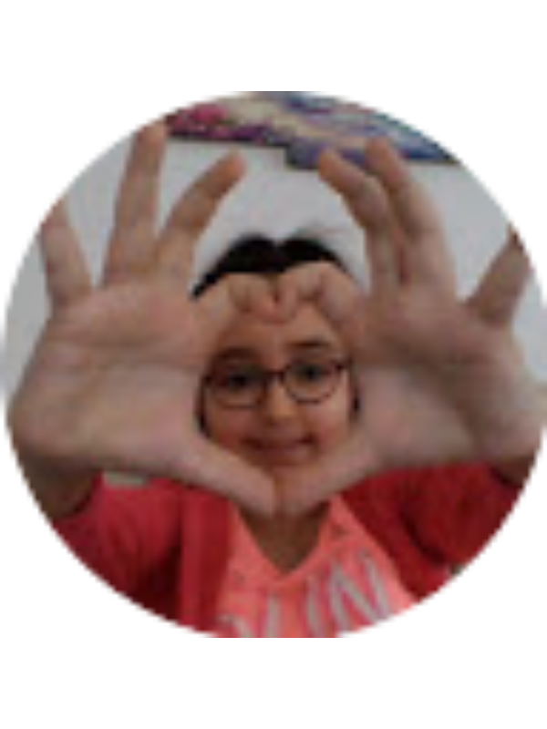 Photo of Emine Akyay