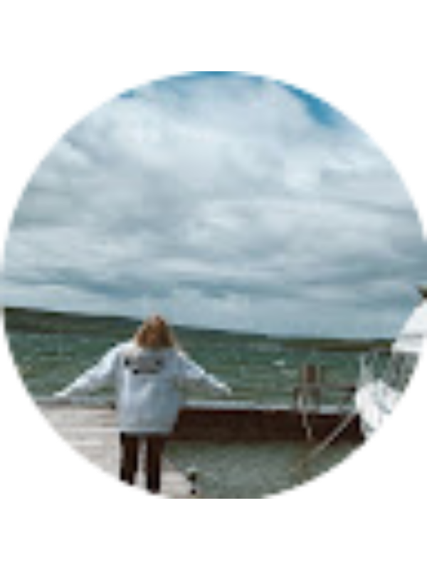 Photo of Lydia Knaus