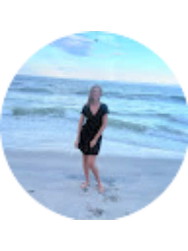 Photo of Carly Lindeman