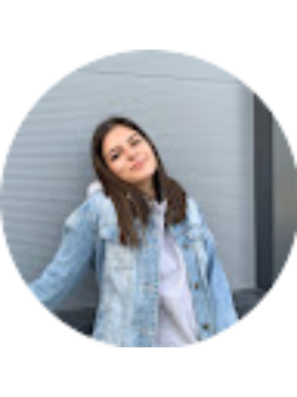 Photo of Alexandra Beatrice