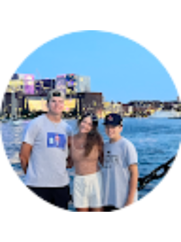 Photo of Gabby Lucas