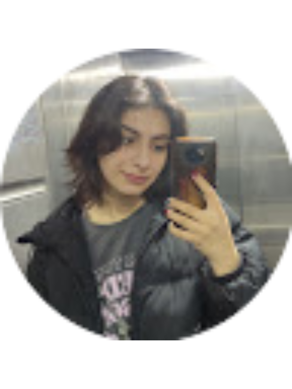 Photo of Gizem Ertun&ccedil; 0023